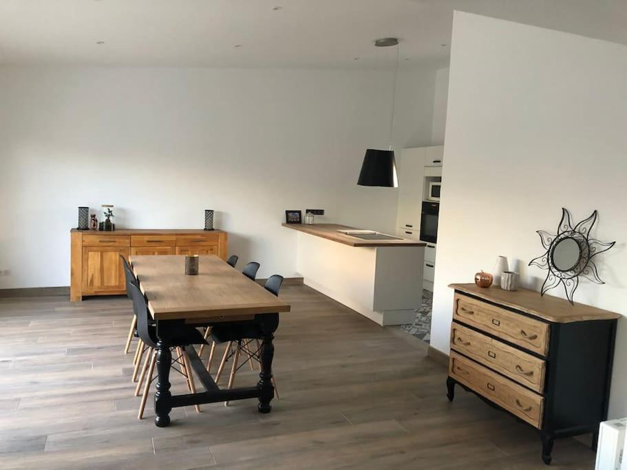 Logement De Plain-Pied Avec Jardin, Terrasse Gurgy Экстерьер фото